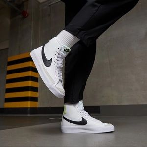 Nike Kids White and Black Sneakers